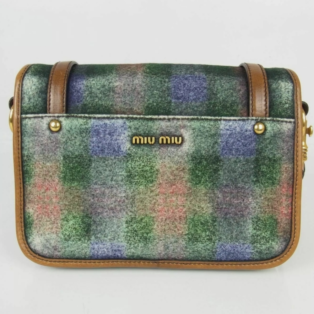 MIU MIU Beautiful Crossbody Fuzzy Leather Purse Gold Hardware Italy - Picture 2 of 11